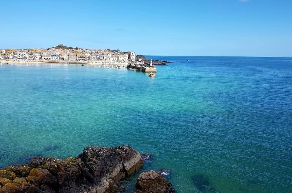 The Lighthouse Penthouse, Studio And Holiday Home St Ives Exteriör bild